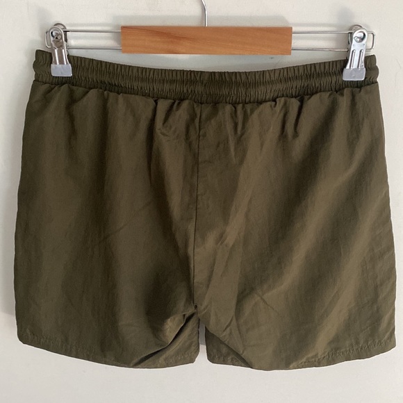 (BN44) Ellesse high shine shorts in khaki , Size XS, NWOT - Picture 9 of 11